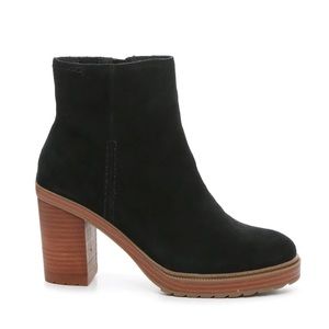 Crown Vintage Amber Platform Bootie Size 9